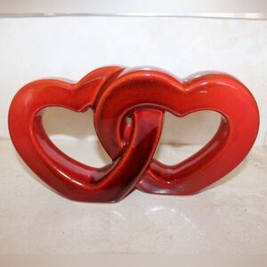 Ceramic linked hearts
